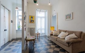 Little Liberty Al Parco Del Valentino By Wonderful Italy